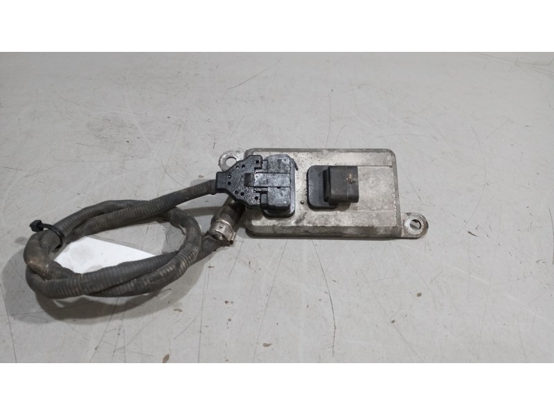 Recambio de sensor noxe para iveco stralis (ad/at) referencia OEM IAM 5801754015  