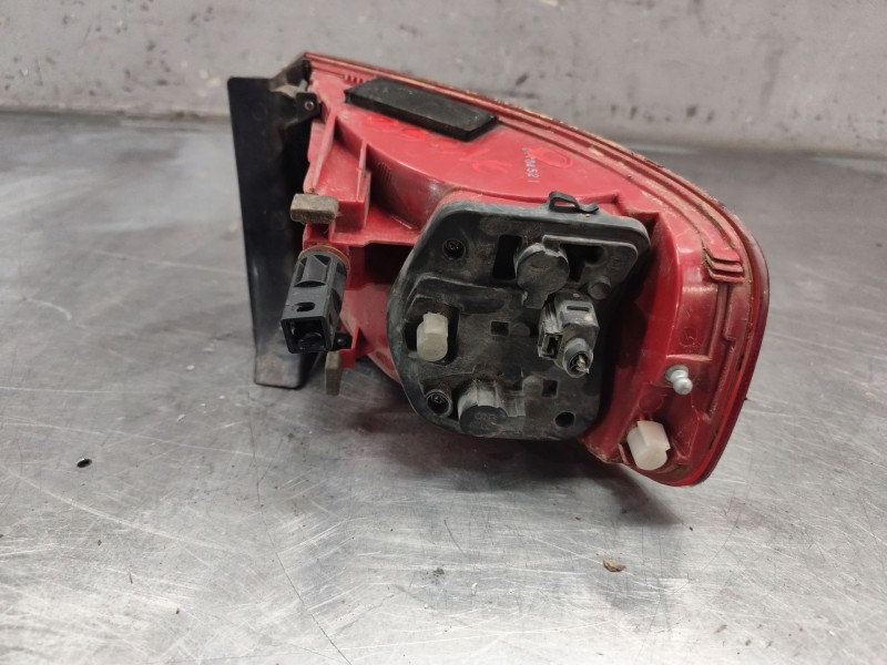 Recambio de piloto trasero derecho para audi a4 ber. (b8) básico referencia OEM IAM   