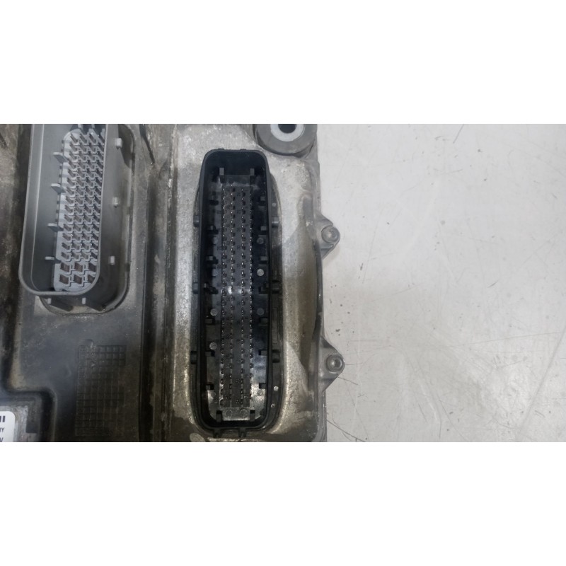 Recambio de centralita motor edc para daf serie xf euro 6 12.9 diesel referencia OEM IAM 2037394  