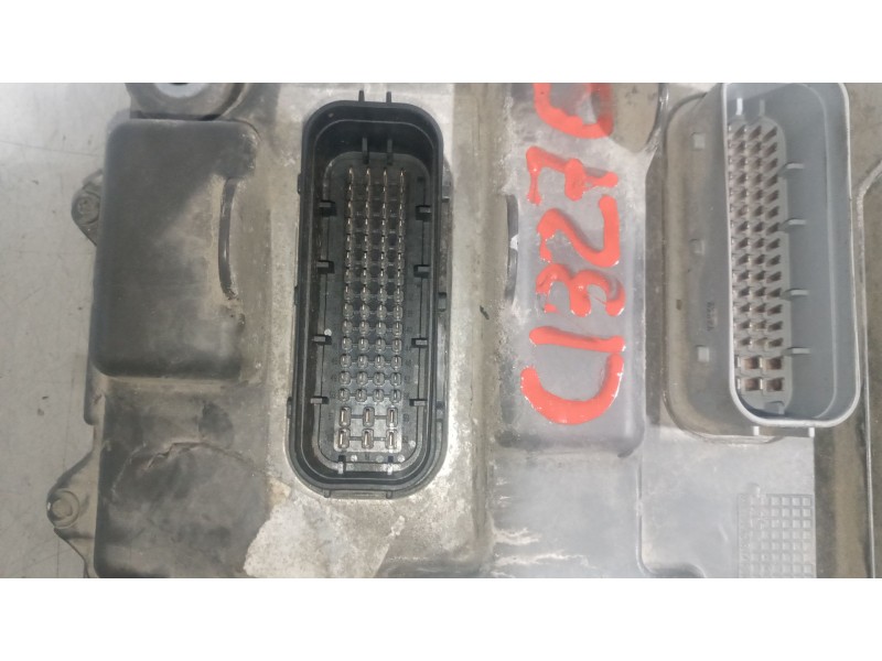 Recambio de centralita motor edc para daf serie xf euro 6 12.9 diesel referencia OEM IAM 2037394  