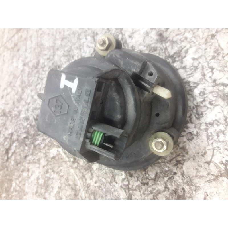 Recambio de faro antiniebla izquierdo para renault clio ii fase i (b/cbo) 1.9 d referencia OEM IAM   