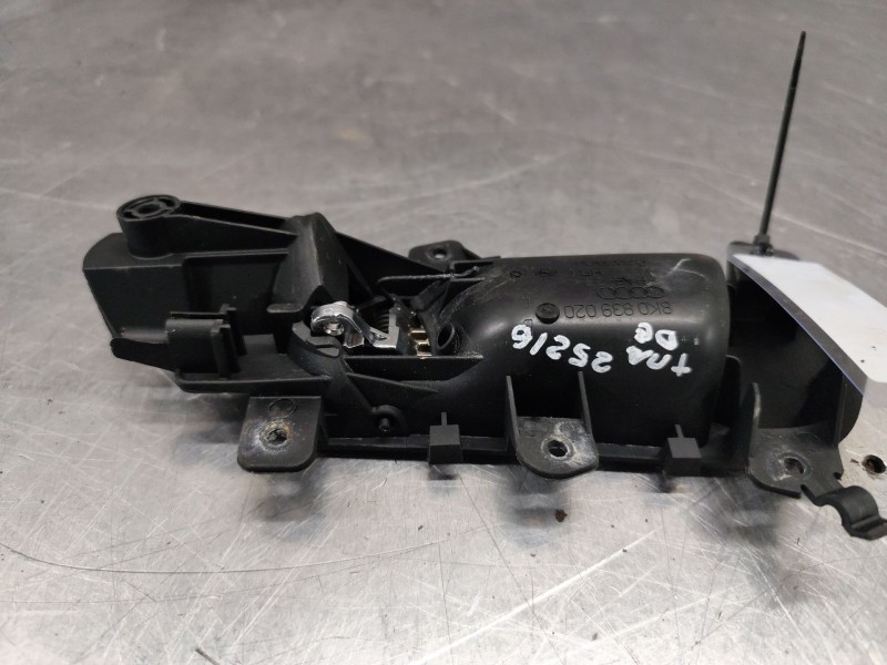 Recambio de maneta interior trasera derecha para audi a4 ber. (b8) básico referencia OEM IAM 8K0839020  