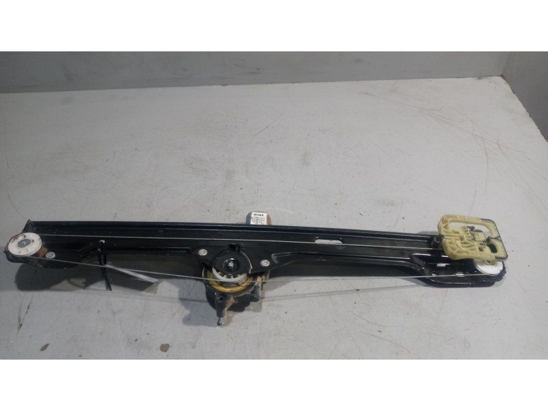 Recambio de elevalunas delantero derecho para iveco daily vi furgoneta 33s16, 35s16, 35c16, 40c16, 50c16 referencia OEM IAM   