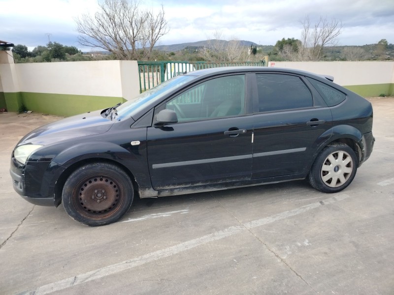 ford focus berlina (cap) del año 2006