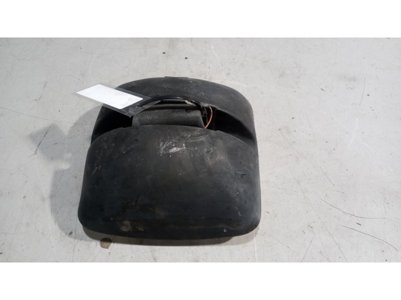 Recambio de retrovisor auxiliar para renault midlum 6.2 diesel referencia OEM IAM   