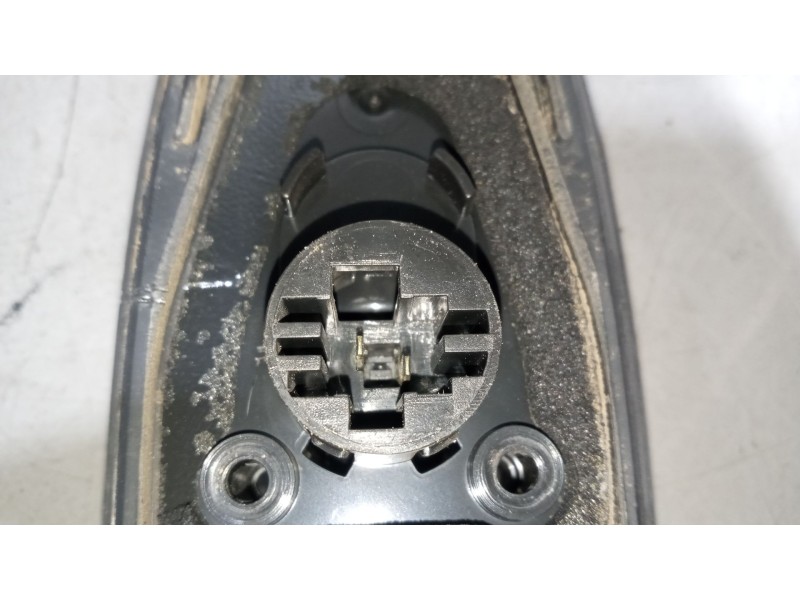 Recambio de piloto luz galibo derecho para renault midlum 6.2 diesel referencia OEM IAM   