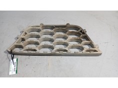 Recambio de peldaño izquierdo para nissan nt500 referencia OEM IAM 96112LC40A  