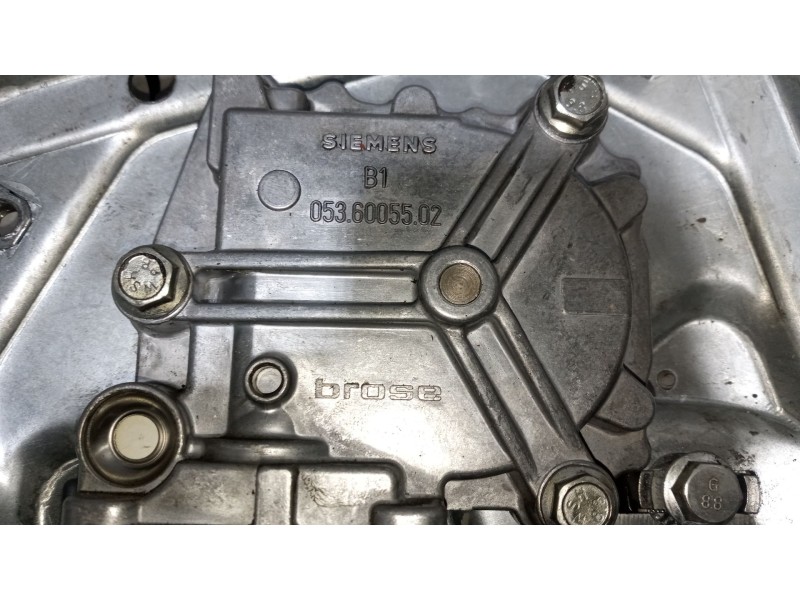 Recambio de elevalunas delantero derecho para scania serie 4 (p/r 164 l) 15.6 diesel referencia OEM IAM   