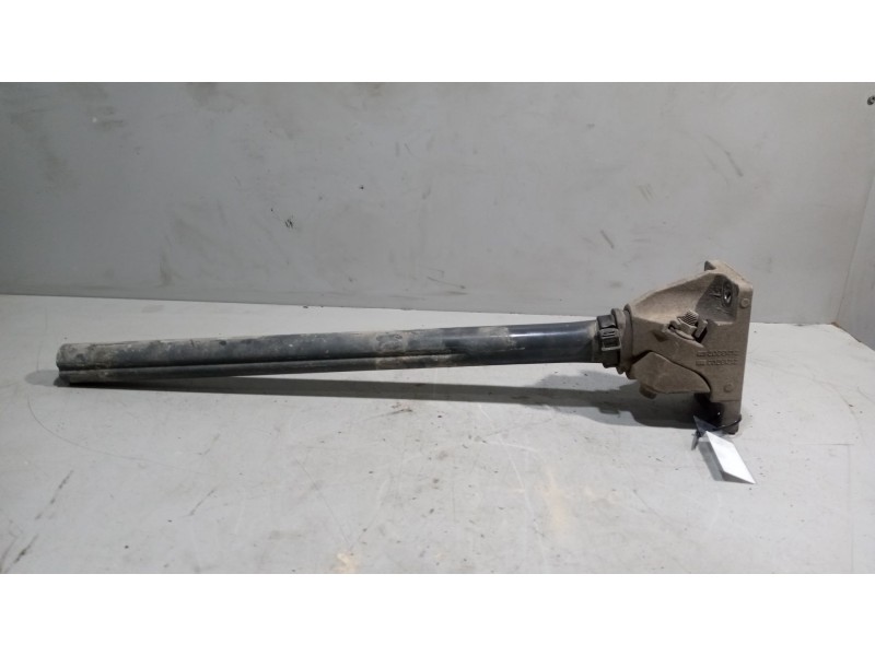 Recambio de soporte guardabarros trasero para volvo fh xxx 12.8 diesel referencia OEM IAM   