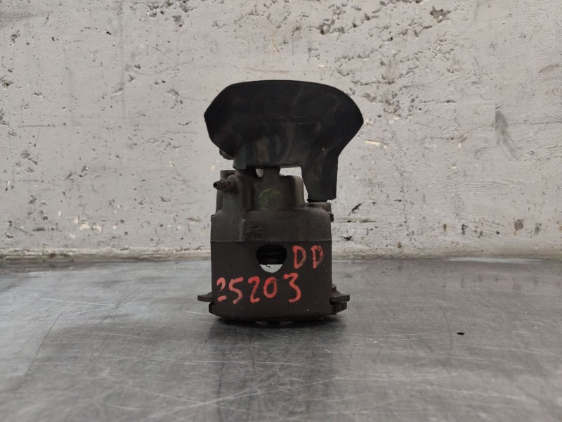 Recambio de pinza freno delantera derecha para volkswagen polo berlina (6n1) básico referencia OEM IAM 216214  