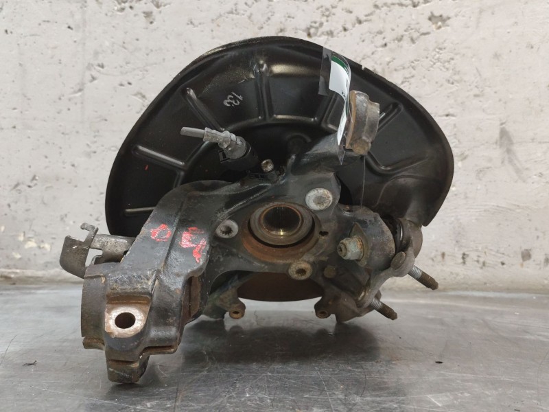 Recambio de mangueta delantera derecha para volkswagen golf vi (5k1) 2.0 tdi referencia OEM IAM   