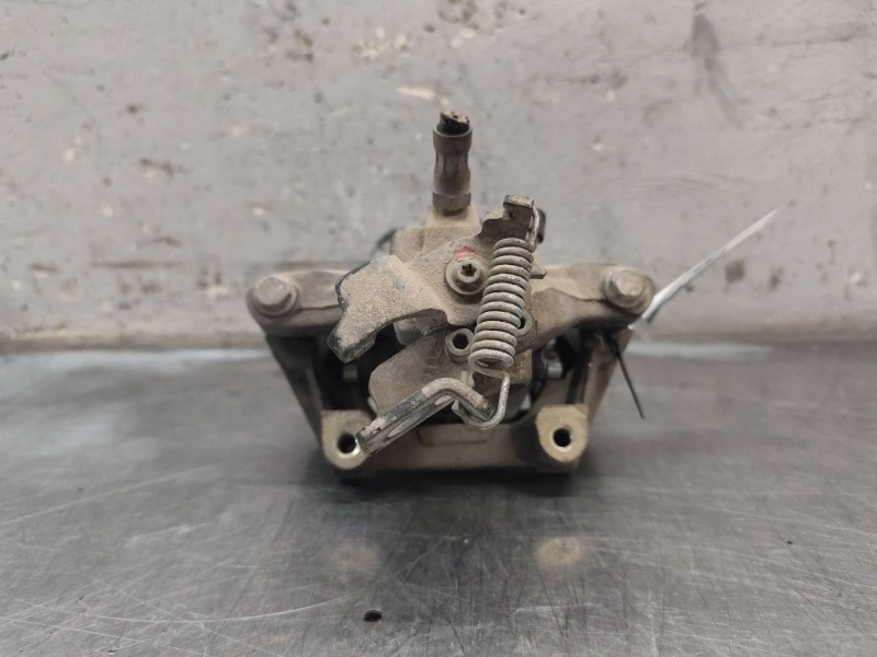 Recambio de pinza freno trasera izquierda para ford mondeo berlina (ge) ambiente referencia OEM IAM 0204D  