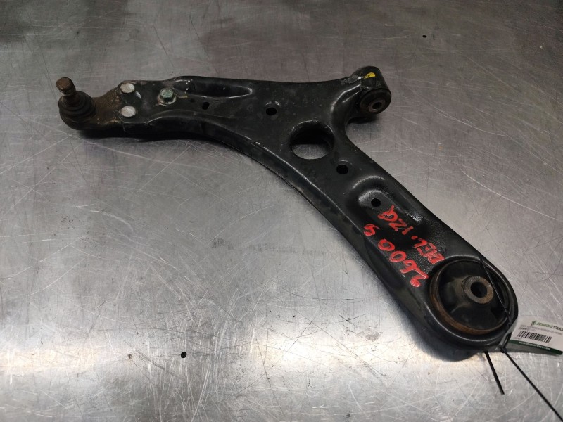 Recambio de brazo suspension inferior delantero izquierdo para hyundai i30 (gd) 1.6 crdi referencia OEM IAM   