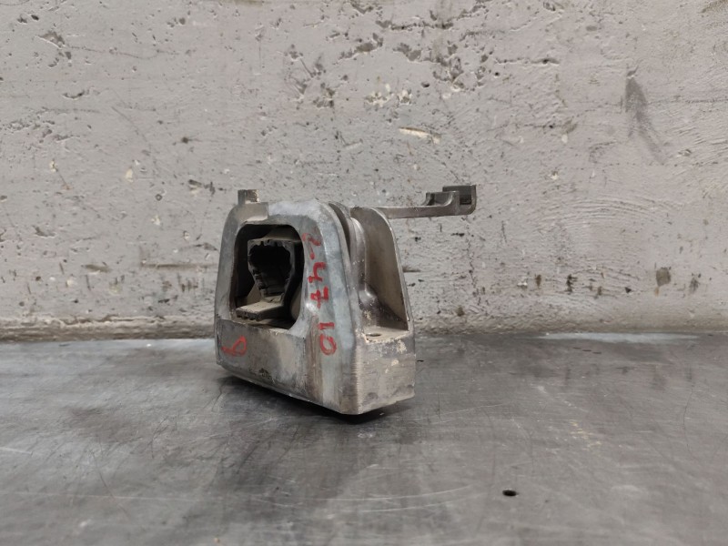 Recambio de soporte motor derecho para skoda scala (nw1) 1.5 tsi referencia OEM IAM 2Q0199262N  