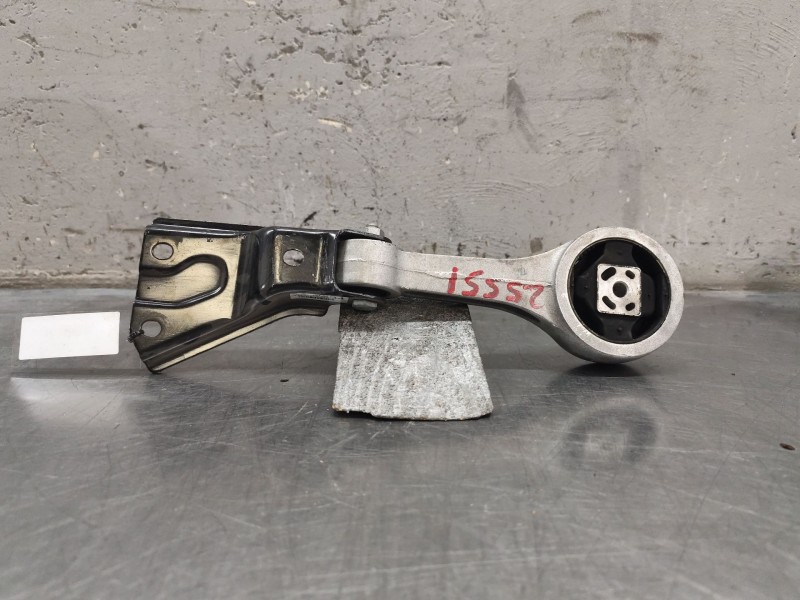 Recambio de soporte motor trasero para seat ibiza iii (6l1) 1.9 tdi referencia OEM IAM 6Q0199851AT  