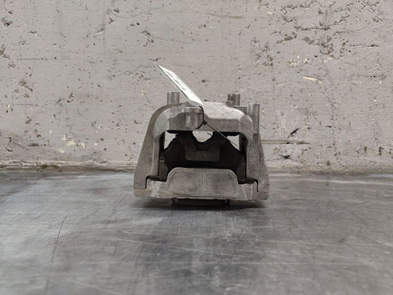 Recambio de soporte motor derecho para volkswagen golf vi (5k1) 2.0 tdi referencia OEM IAM 1K0199262CN  