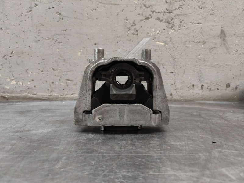 Recambio de soporte motor derecho para volkswagen golf vi (5k1) 2.0 tdi referencia OEM IAM 1K0199262CN  