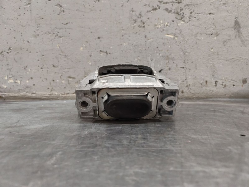 Recambio de soporte motor derecho para volkswagen golf vi (5k1) 2.0 tdi referencia OEM IAM 1K0199262CN  