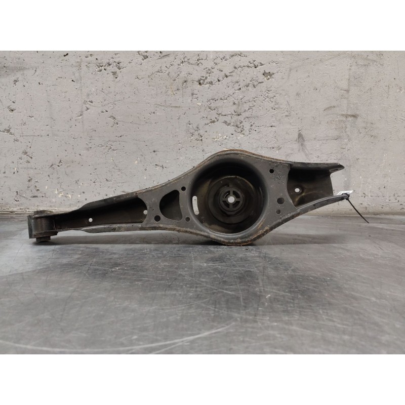 Recambio de brazo suspension inferior trasero derecho para volkswagen golf vi (5k1) 2.0 tdi referencia OEM IAM   