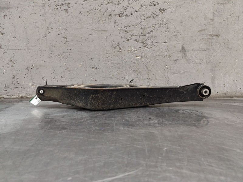 Recambio de brazo suspension inferior trasero derecho para volkswagen golf vi (5k1) 2.0 tdi referencia OEM IAM   