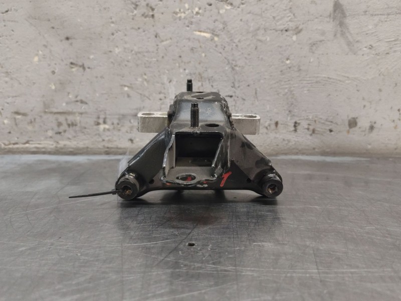 Recambio de soporte motor izquierdo para seat ibiza iii (6l1) 1.9 tdi referencia OEM IAM   