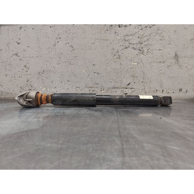 Recambio de amortiguador trasero derecho para volkswagen golf vi (5k1) 2.0 tdi referencia OEM IAM 1K0512013CR  
