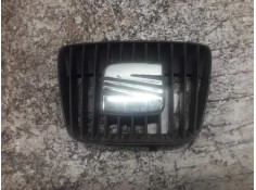 Recambio de rejilla delantera central para seat ibiza (6k1) free sky referencia OEM IAM 6K0853654D  