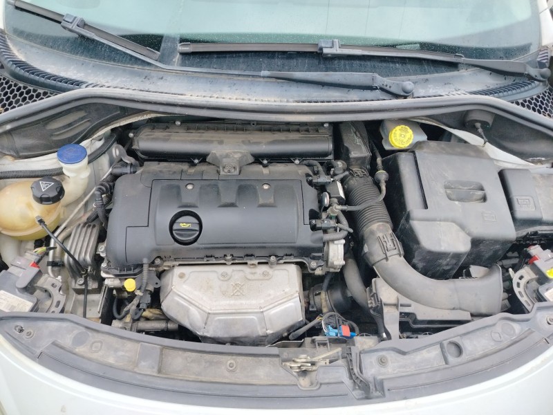 peugeot 207 del año 2010