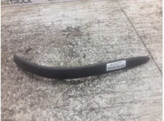 Recambio de molduras traseras para nissan almera tino (v10m) básico referencia OEM IAM 87075BU3 IZQUIERDA 