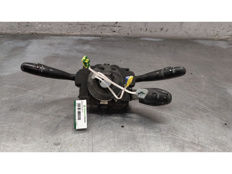 Recambio de mando multifuncion para peugeot 307 (s1) xs referencia OEM IAM 12268836  