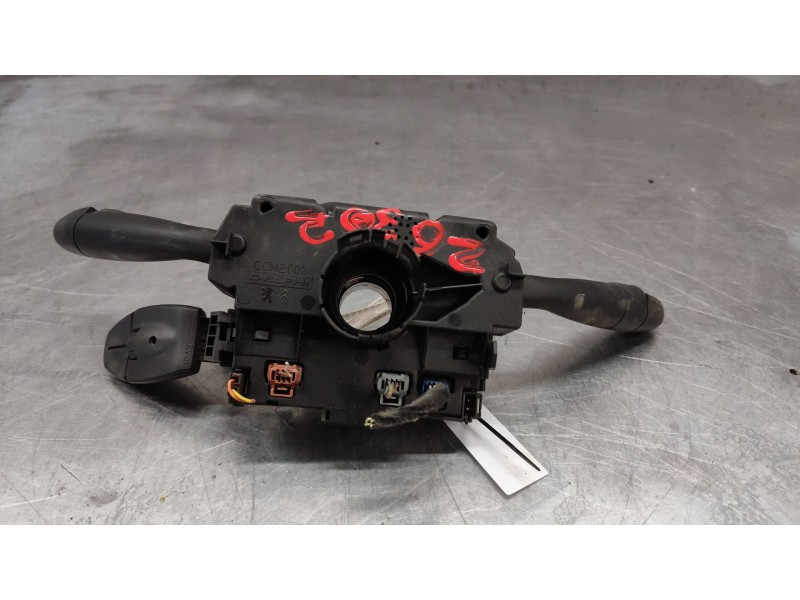 Recambio de mando multifuncion para peugeot 307 (s1) xs referencia OEM IAM 12268836  