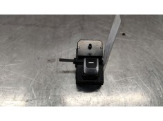Recambio de mando elevalunas trasero derecho para kia sportage iv (ql, qle) 1.7 crdi referencia OEM IAM 93590D9100  