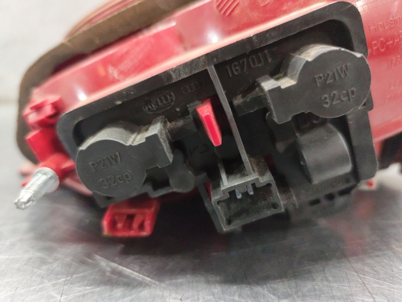 Recambio de piloto trasero izquierdo interior para audi a4 ber. (b8) básico referencia OEM IAM 166973  