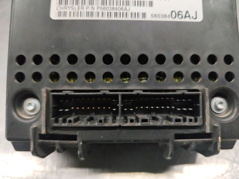 Recambio de caja reles / fusibles para jeep gr.cherokee (wj/wg) 3.1 td laredo referencia OEM IAM P56038406AJ  