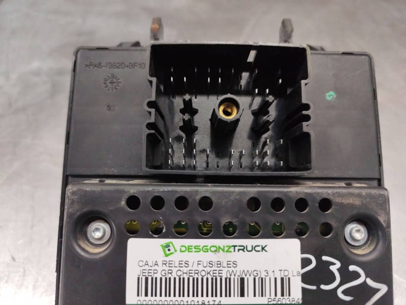 Recambio de caja reles / fusibles para jeep gr.cherokee (wj/wg) 3.1 td laredo referencia OEM IAM P56038406AJ  