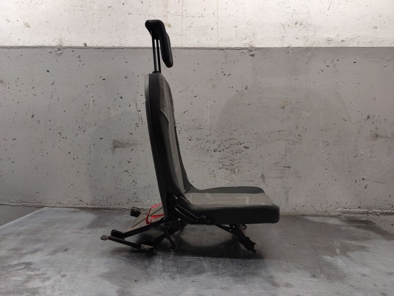 Recambio de asientos tercera fila para renault scenic ii grand confort dynamique referencia OEM IAM 523379830  