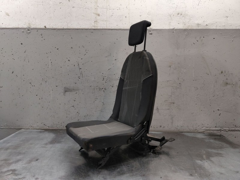 Recambio de asientos tercera fila para renault scenic ii grand confort dynamique referencia OEM IAM 523379830  