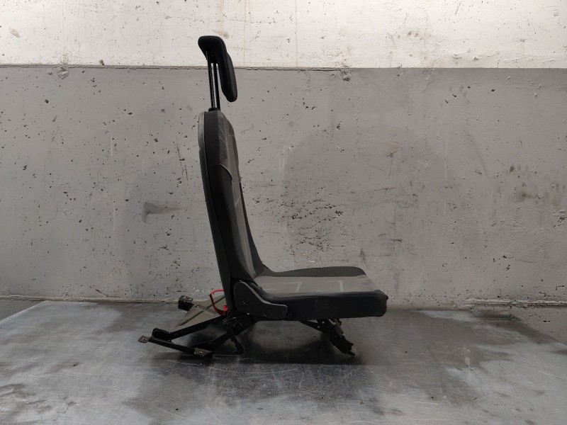 Recambio de asientos tercera fila para renault scenic ii grand confort dynamique referencia OEM IAM 523379830  