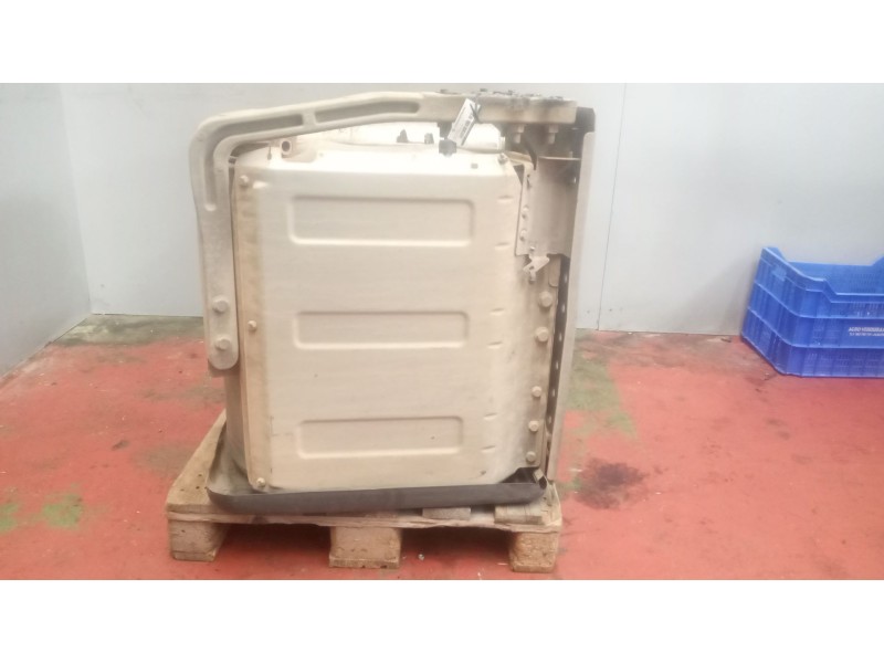 Recambio de catalizador para renault magnum ab diesel referencia OEM IAM 7420920706  