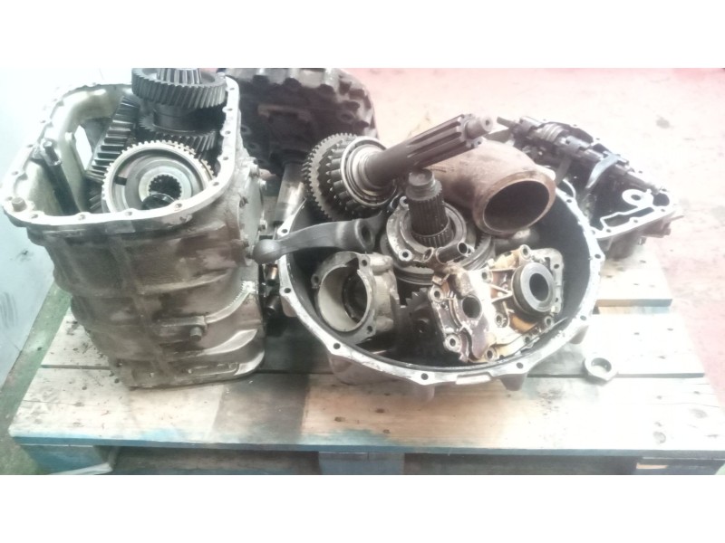 Recambio de despiece caja cambios para iveco eurocargo tector 5.9 diesel referencia OEM IAM 2895927C01 8869354 8058431