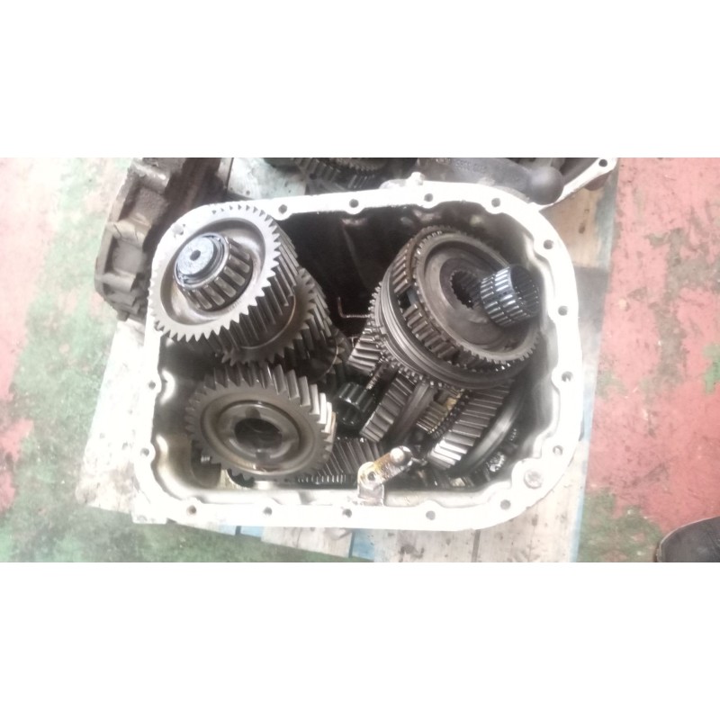 Recambio de despiece caja cambios para iveco eurocargo tector 5.9 diesel referencia OEM IAM 2895927C01 8869354 8058431