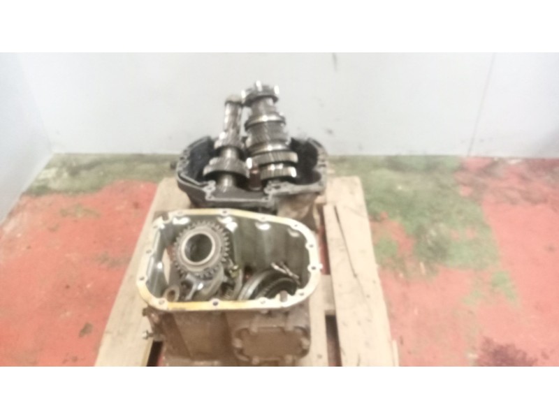 Recambio de despiece caja cambios para iveco eurocargo 05.03  3.9 diesel referencia OEM IAM 2855607P94 8859159 1582080