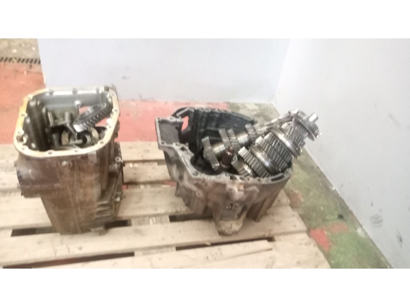Recambio de despiece caja cambios para iveco eurocargo 05.03  3.9 diesel referencia OEM IAM 2855607P94 8859159 1582080