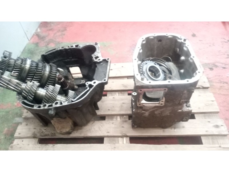 Recambio de despiece caja cambios para iveco eurocargo 05.03  3.9 diesel referencia OEM IAM 2855607P94 8859159 1582080