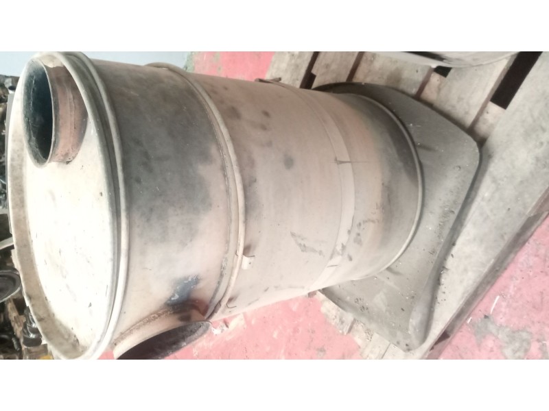 Recambio de silenciador trasero para renault magnum 4xx.18/4xx.26 02  12.0 diesel referencia OEM IAM 7420554000  