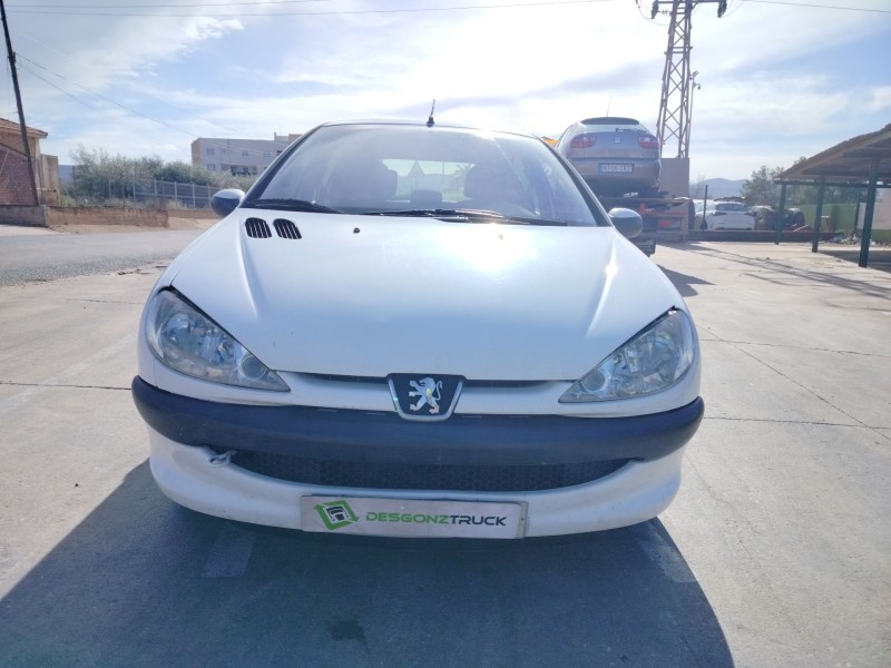 peugeot 206 berlina del año 2003