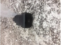 Recambio de boton antiniebla para nissan serena (c23m) 1.6 invitation referencia OEM IAM  4 PINS 