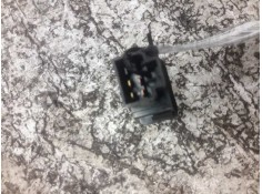 Recambio de boton antiniebla para nissan serena (c23m) 1.6 invitation referencia OEM IAM  4 PINS  2