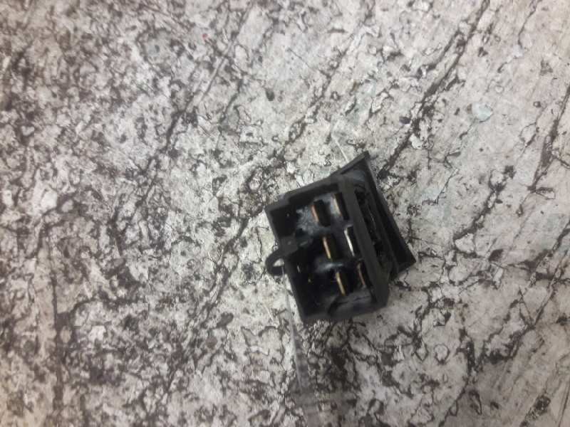 Recambio de warning para nissan serena (c23m) 1.6 invitation referencia OEM IAM 06012 9 PINS 