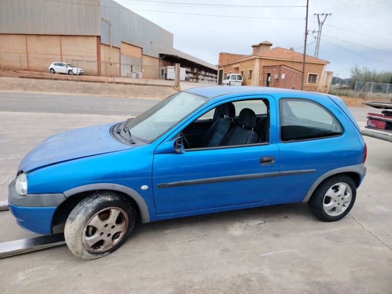 opel corsa b del año 1993